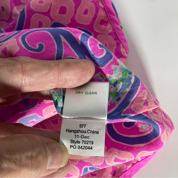 Lily Pulitzer Behind the Gates Iona Shell Top Silk Button Back Pink Purple Sz XS - Picture 15 of 16